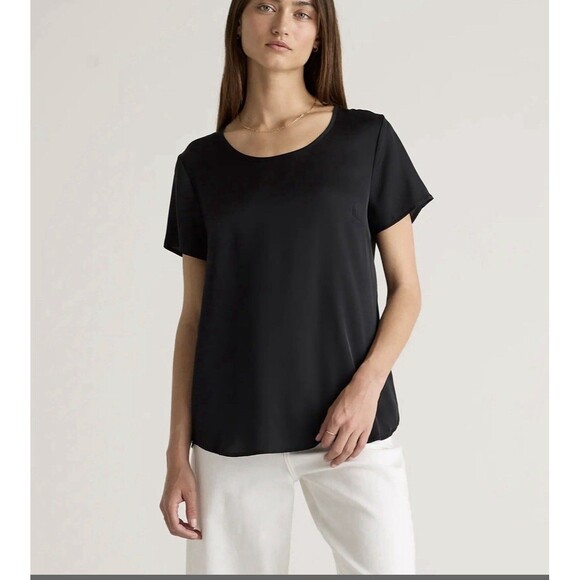 Quince Tops - NWT Quince Silk Washable Stretch Tee Black Sz S Minimalist Quiet Luxury Preppy